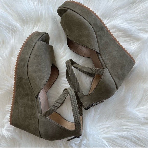 Eileen Fischer Wylee Platform Wedge Sandals - Picture 2 of 8